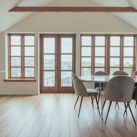 Penthouse / 4 Bedroom / Downtown / Harbour View Tórshavn Exteriör bild
