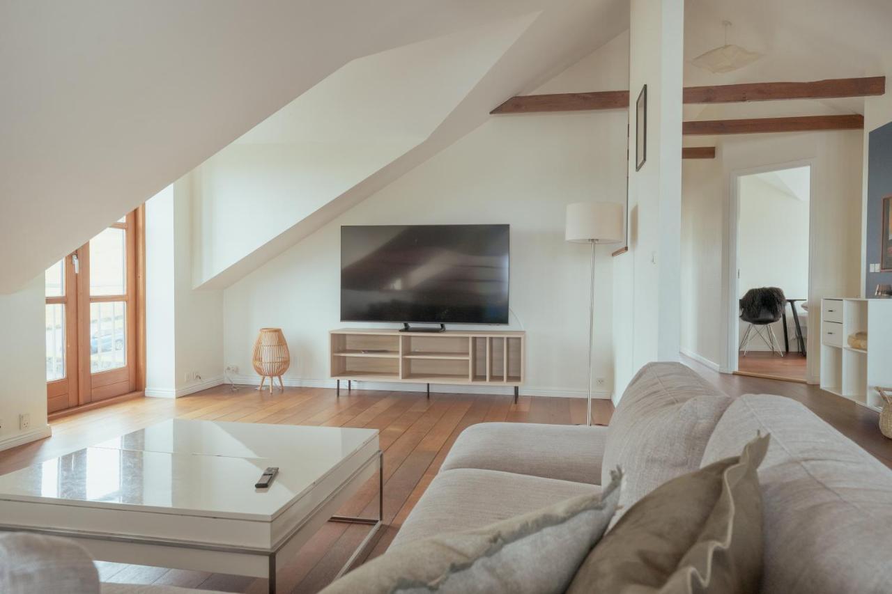 Penthouse / 4 Bedroom / Downtown / Harbour View Tórshavn Exteriör bild