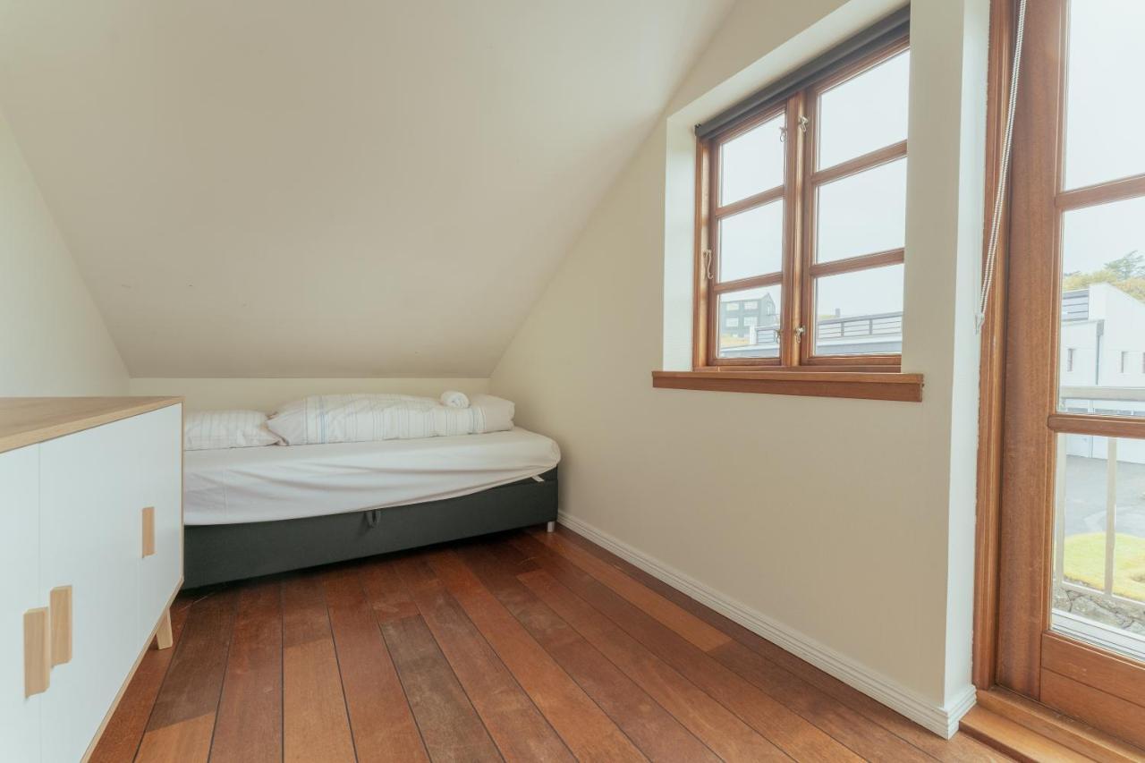 Penthouse / 4 Bedroom / Downtown / Harbour View Tórshavn Exteriör bild